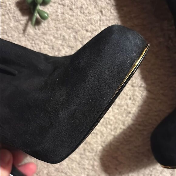 Sam Edelman Black Heeled Fringe Boots with gold trim - Picture 4 of 13